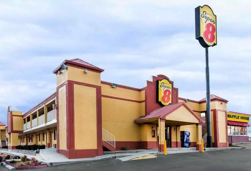 호텔 Super 8 By Wyndham Indianapolis Southport Rd