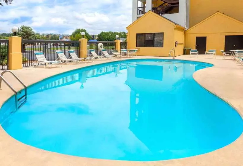 ホテル Super 8 By Wyndham Pigeon Forge Emert St