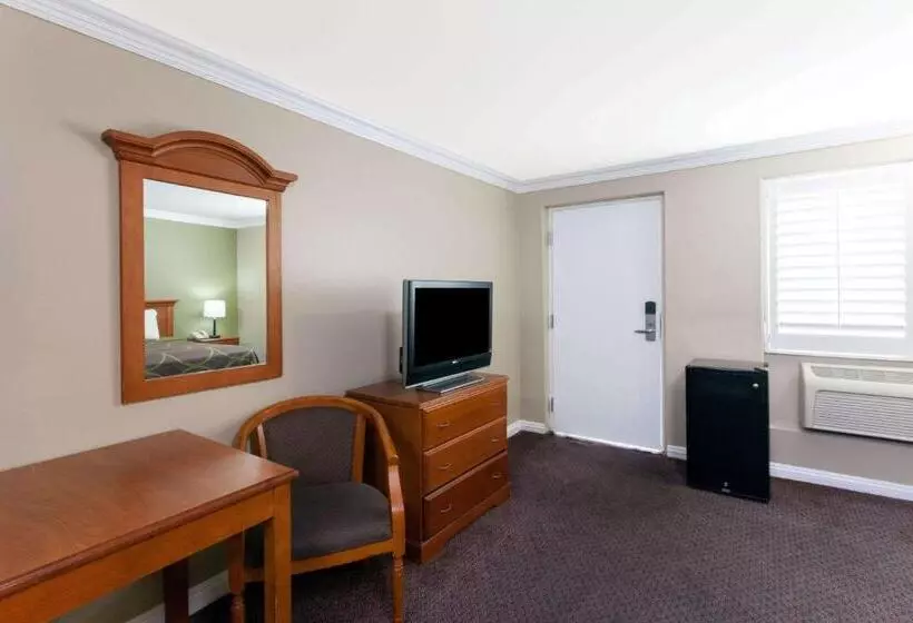 호텔 Torrance Inn Lax Airport Area