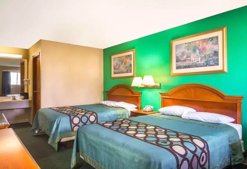 Hotelli Super 8 By Wyndham Vandalia/dayton International Airport