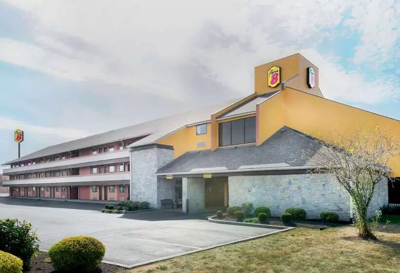 Hotelli Super 8 By Wyndham Vandalia/dayton International Airport