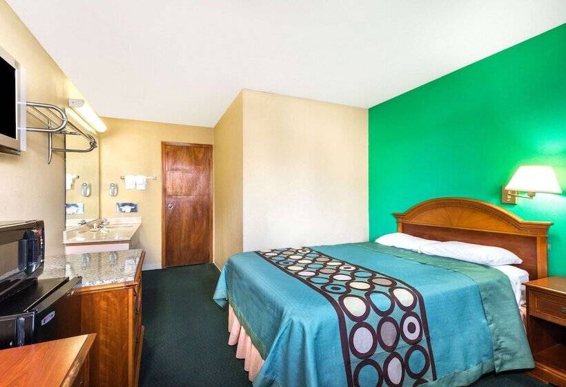 هتل Super 8 By Wyndham Vandalia/dayton International Airport