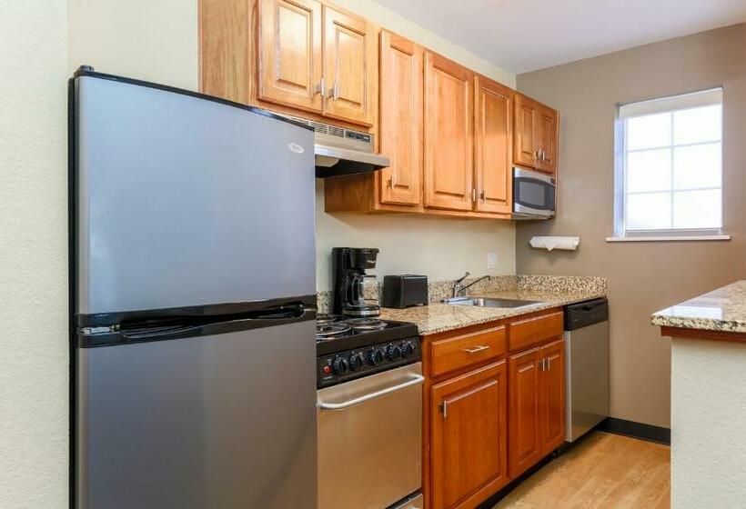 Hotel Towneplace Suites By Marriott Austin Arboretum/the Domain Area