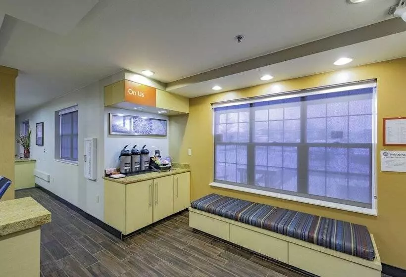 호텔 Towneplace Suites Cleveland Streetsboro