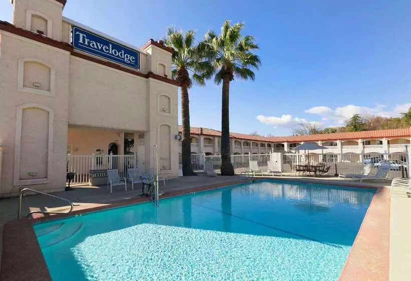 ホテル Travelodge By Wyndham Redding Ca