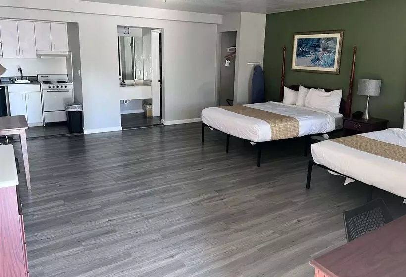 ホテル Travelodge By Wyndham Redding Ca