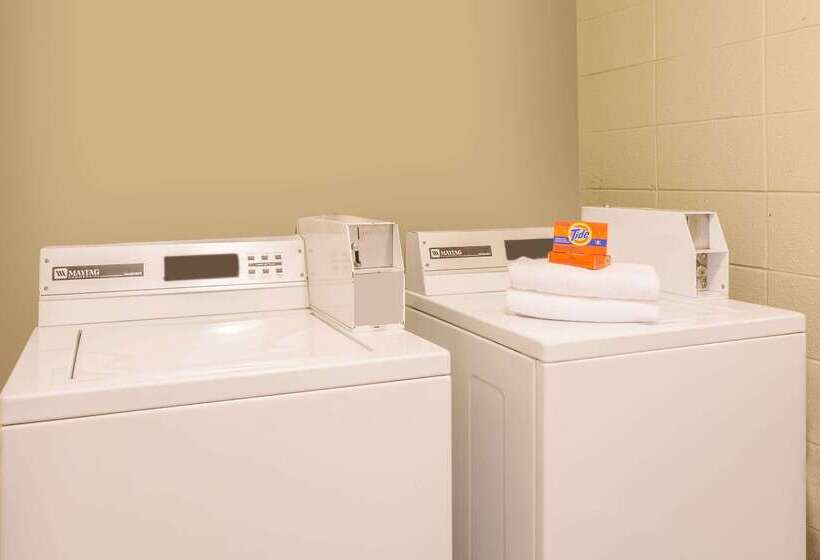 فندق Travelodge By Wyndham Suites Virginia Beach Oceanfront