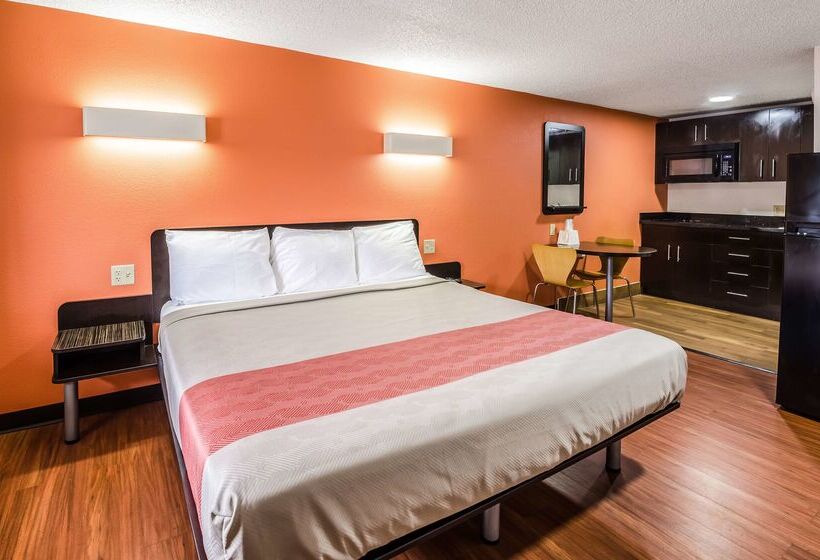 Motel 6 Troutville, Va