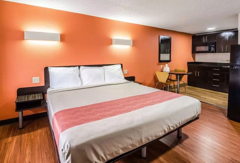 Motel 6 Troutville, Va