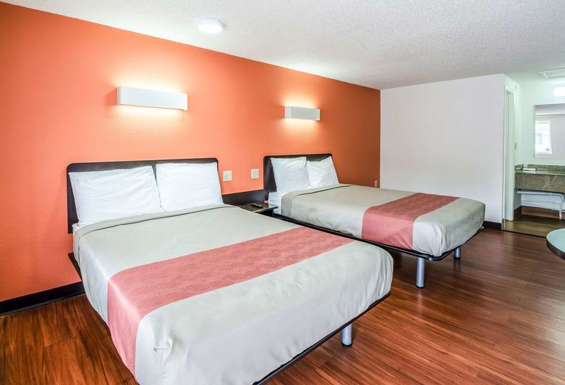 Motel 6 Troutville, Va