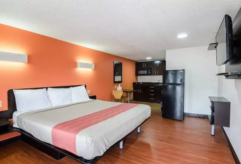 Motel 6 Troutville, Va