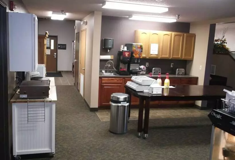 汽车旅馆  De Smet Super Deluxe Inn And Suites