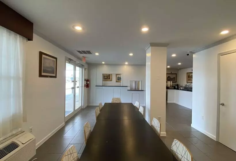 모텔 Harrington Welcome Inn