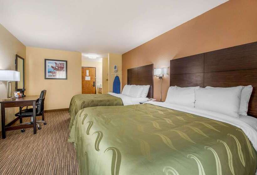 فندق على الطريق Quality Inn & Suites Brandenburg   Fort Knox