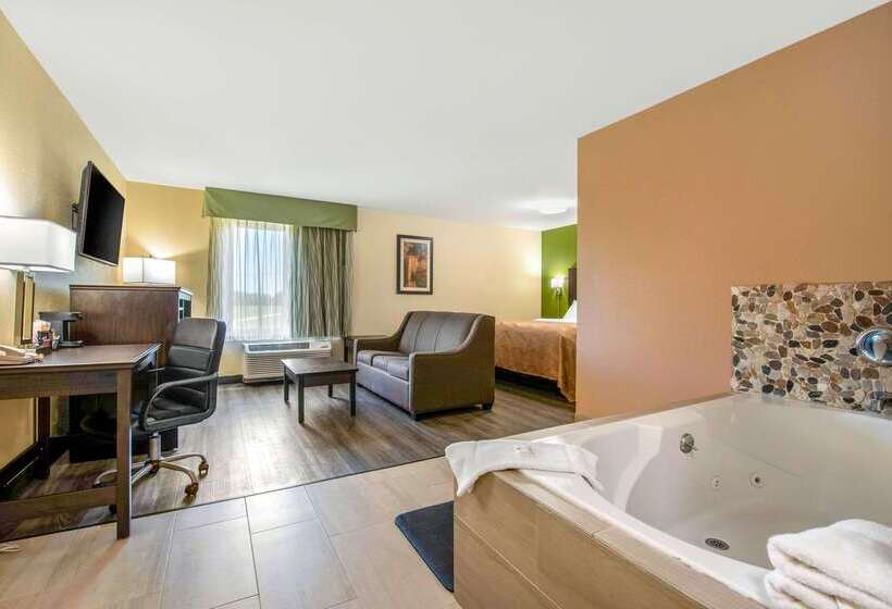 فندق على الطريق Quality Inn & Suites Brandenburg   Fort Knox