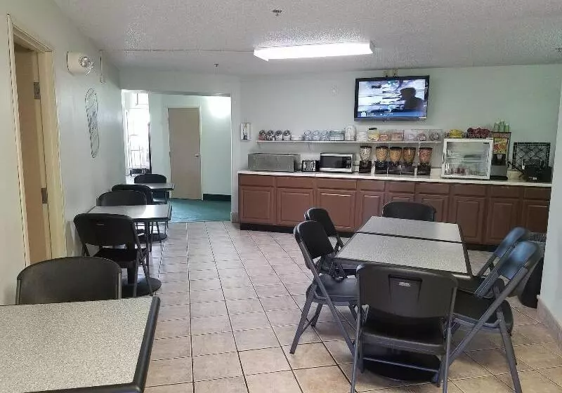 모텔 Simple Rewards Inn