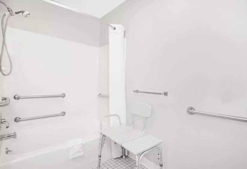 Motel Super 8 By Wyndham Canandaigua