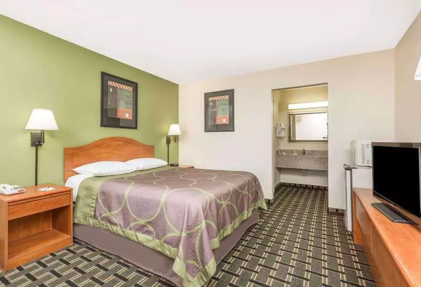 Motel 6 Forsyth, Ga Tift College