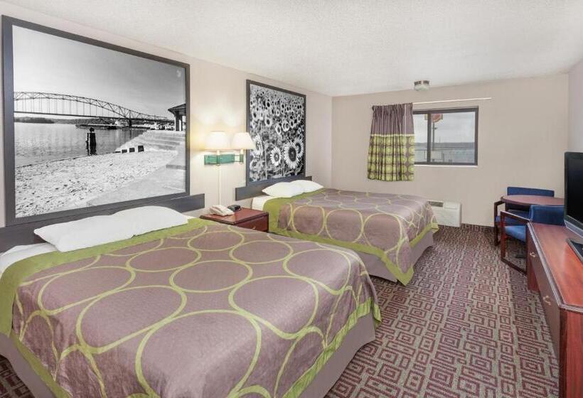 فندق على الطريق Super 8 By Wyndham Muscatine