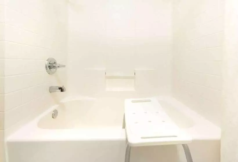 모텔 Super 8 By Wyndham Perry