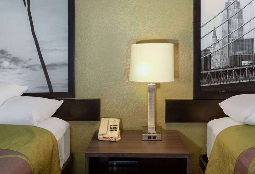 Motel Super 8 By Wyndham Seguin