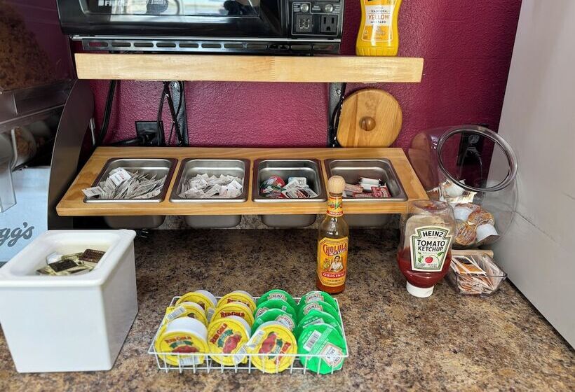 モーテル Super 8 By Wyndham Wheatland Wyoming