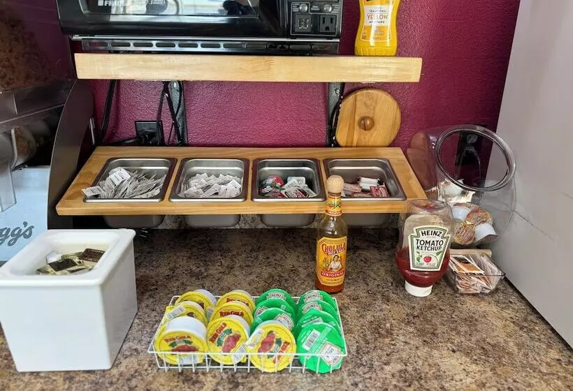 汽车旅馆 Super 8 By Wyndham Wheatland Wyoming