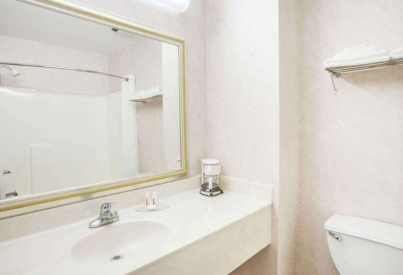 모텔 Super 8 By Wyndham White Hall