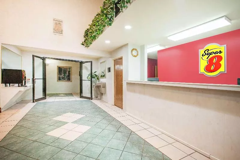 モーテル Super 8 By Wyndham White Hall