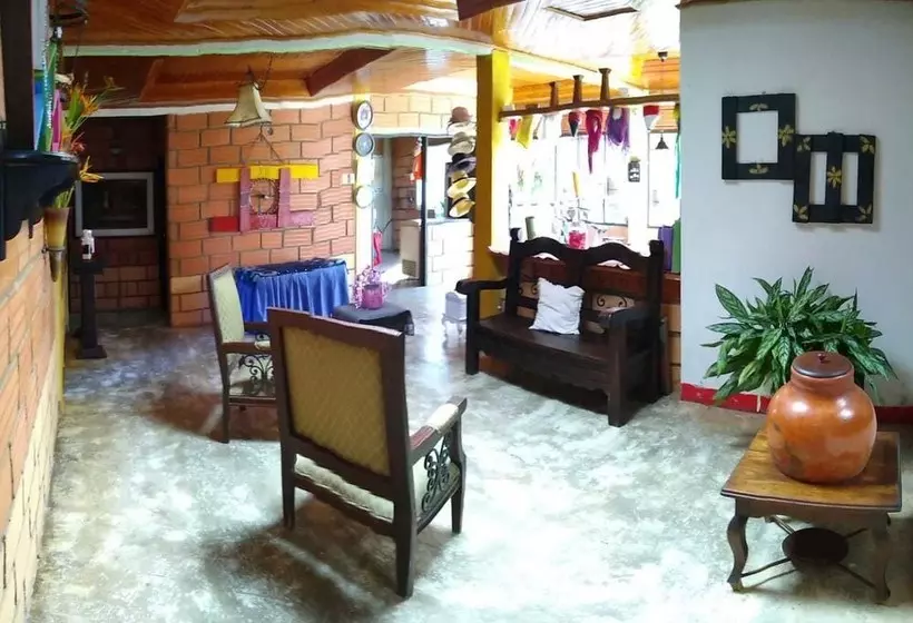 Retkeilymaja Hostal Villa Juliana