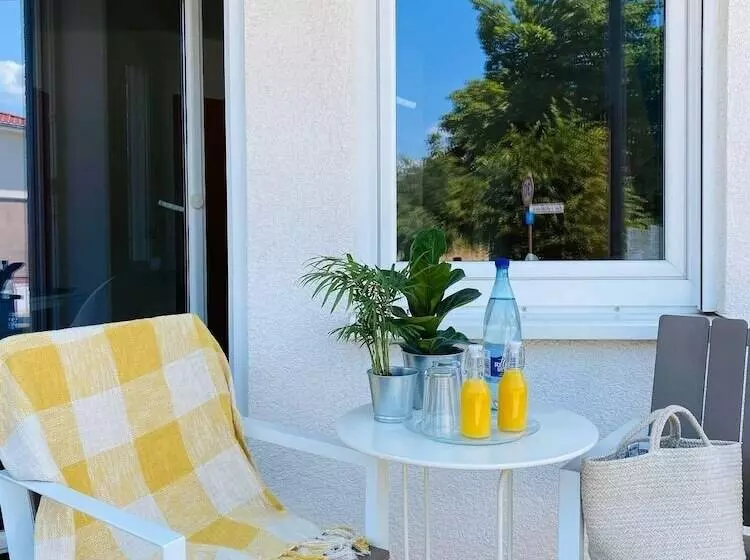 Aamiaismajoitus (B&B) Am Landhaus   Gästezimmer