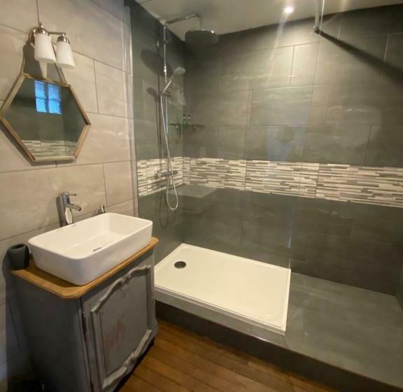 Bed and Breakfast La Bastide Du Bonheur Chambres Et Tables D Hotes