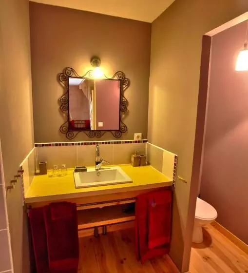 Aamiaismajoitus (B&B) La Ferme De Madelonnet