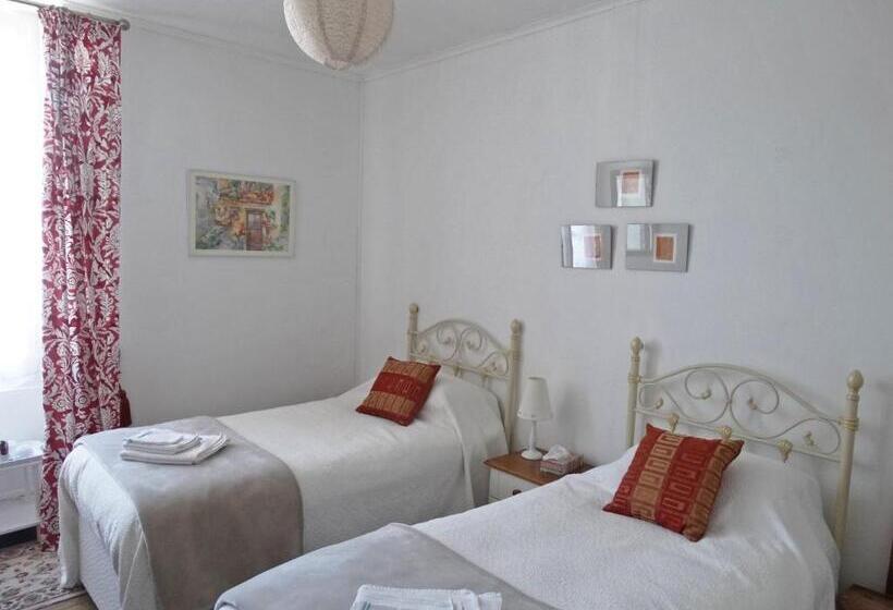 مبيت وإفطار Maison De Fortitude Chambres D Hotes