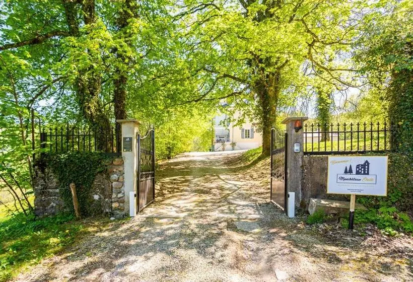 Aamiaismajoitus (B&B) Monchateau étoilé, Hébergement Insolite Avec Spa