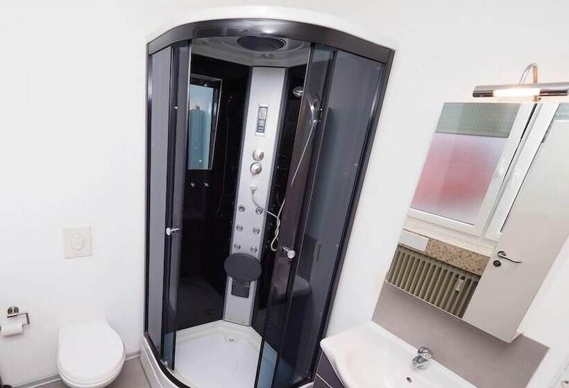 Damaia Pension Und Gästehaus