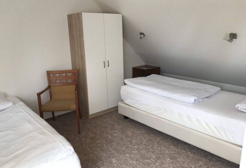 Отель Alte Wache