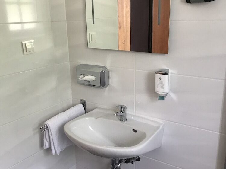 Отель Alte Wache