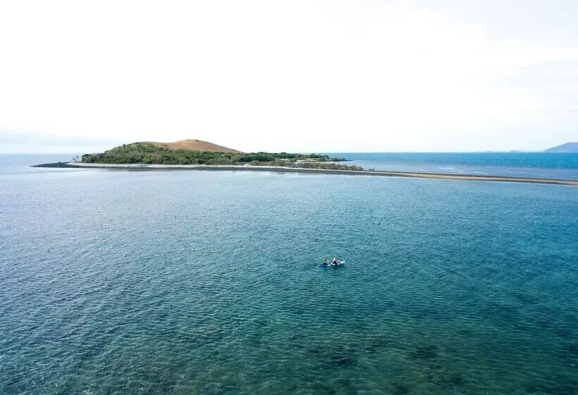 Hotelli Camp Island Lodge