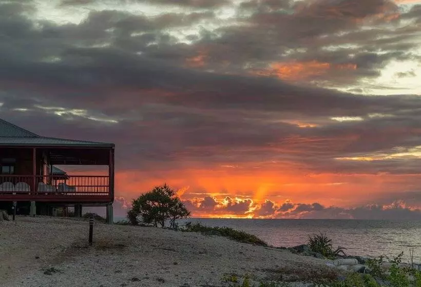 Hotelli Camp Island Lodge