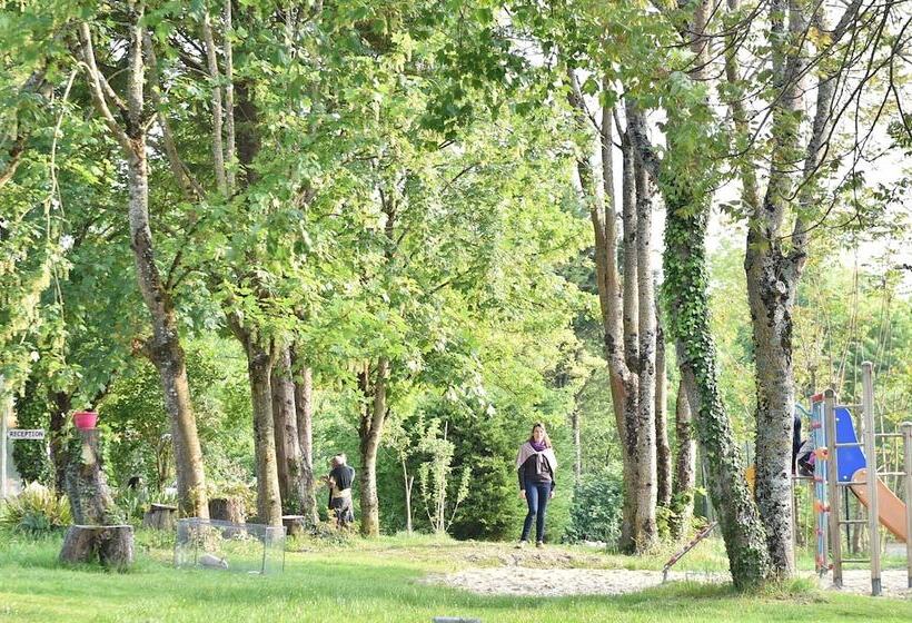 בית מלון כפרי Camping Le Petit Lion   Tente Safari