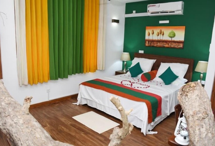 فندق Colombo Tree House