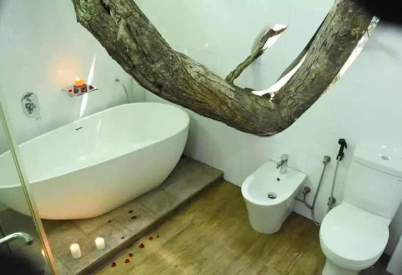هتل Colombo Tree House