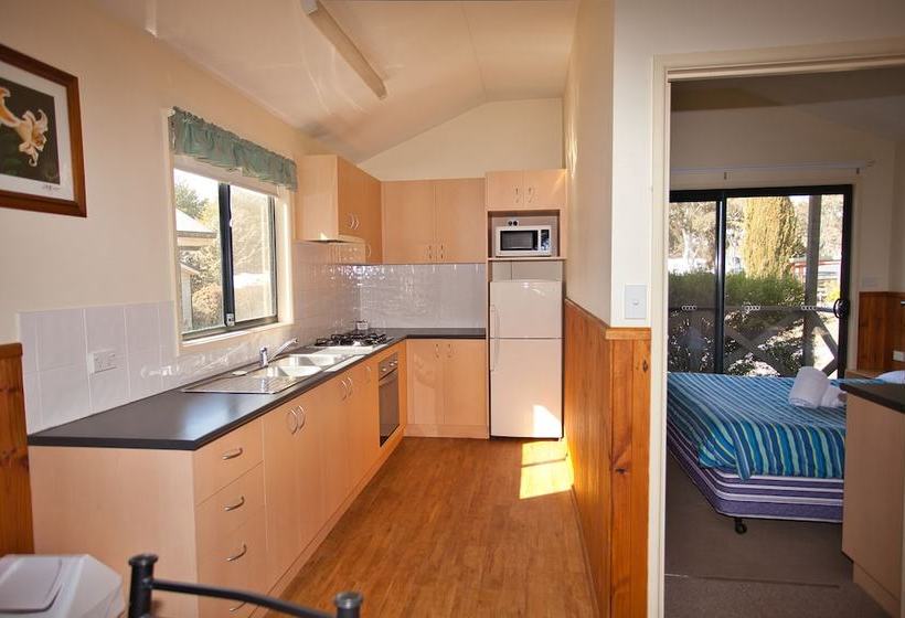 酒店 Eaglehawk Holiday Park Canberra