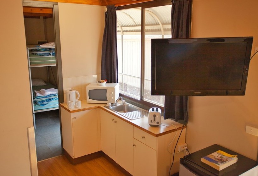 酒店 Eaglehawk Holiday Park Canberra