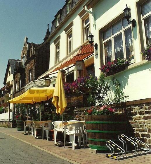 Отель Gasthaus Zur Traube