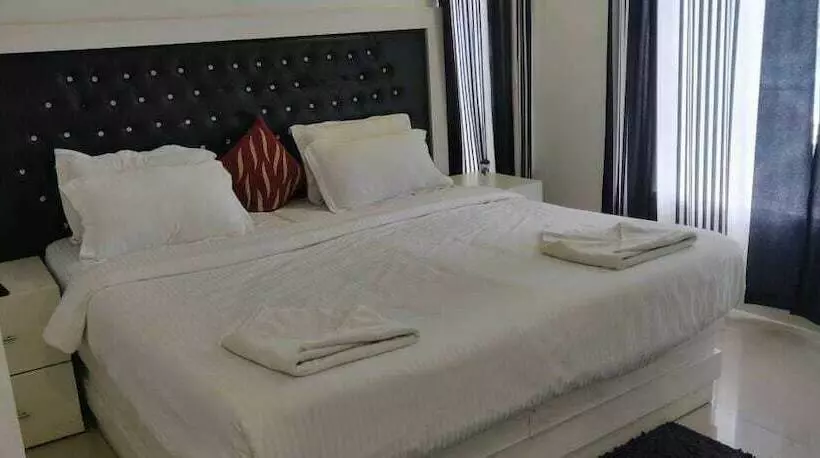 ホテル Kallat British Resort