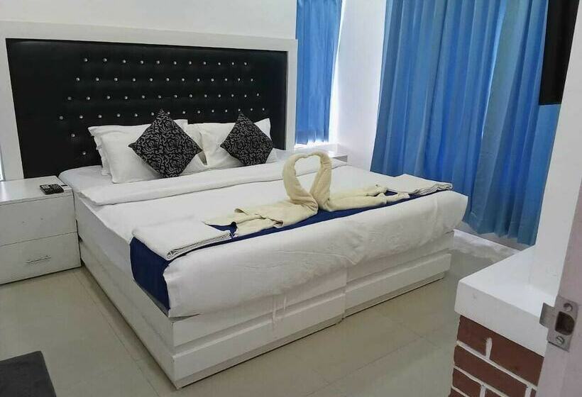 酒店 Kallat British Resort