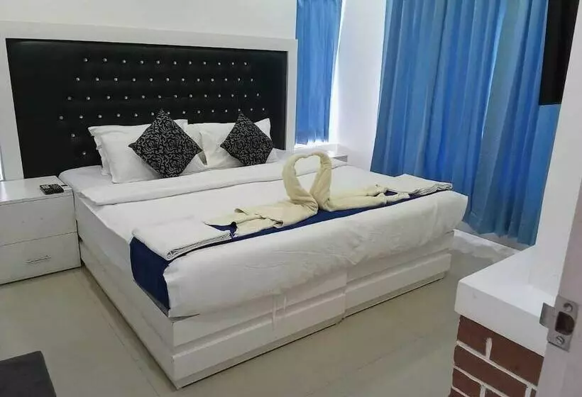 ホテル Kallat British Resort