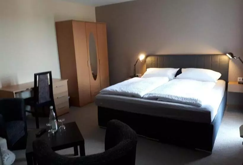 Hotelli Restaurant Denis